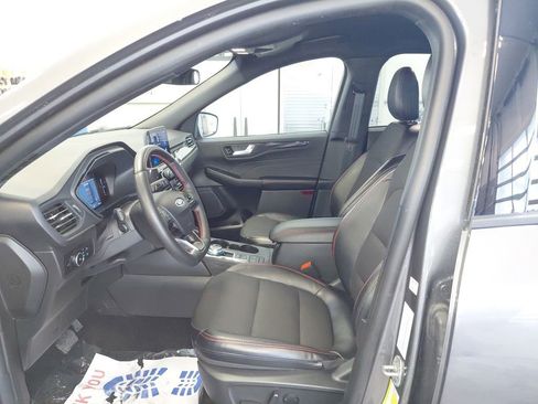 Used 2025 Ford Escape ST-Line Select image 16