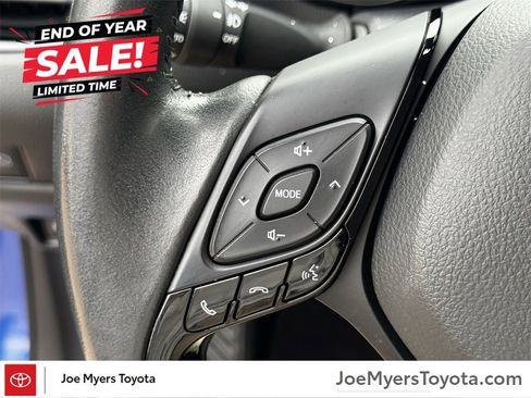 Used 2022 Toyota C-HR Limited image 25