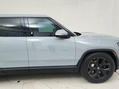 Used 2023 Rivian R1T Adventure image 8