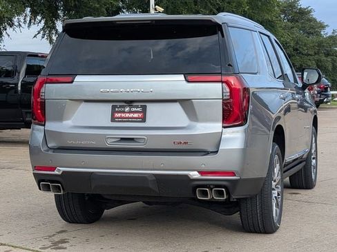 New 2026 GMC Yukon Denali w/ Sun & Power Step Package AWD/4WD image 4