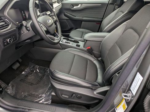 New 2024 Ford Escape SE image 20