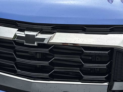 New 2026 Chevrolet Equinox ACTIV w/ Convenience Package III AWD/4WD image 31
