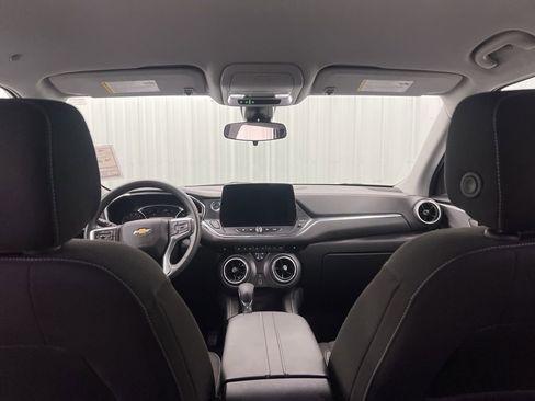 Used 2025 Chevrolet Blazer LT image 15