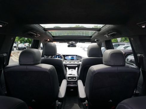 Certified 2021 Mercedes-Benz GLS 63 AMG 4MATIC image 21