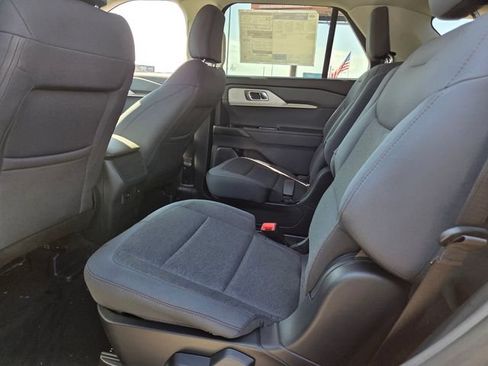 New 2026 Ford Explorer Active RWD image 33