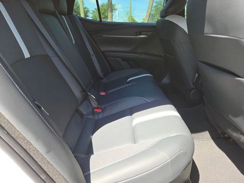 Certified 2025 Toyota Camry SE FWD image 17