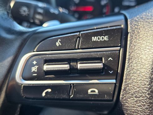 Certified 2019 Kia Stinger Base image 24