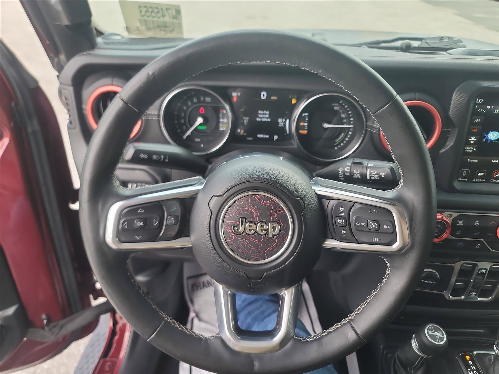Used 2021 Jeep Wrangler Unlimited Sahara w/ Cold Weather Group AWD/4WD image 20