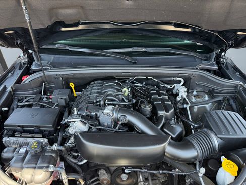 Used 2025 Dodge Durango GT AWD/4WD image 14