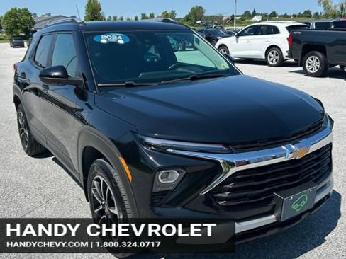 Certified 2024 Chevrolet TrailBlazer LT w/ LT Cold Weather Package AWD/4WD image 1