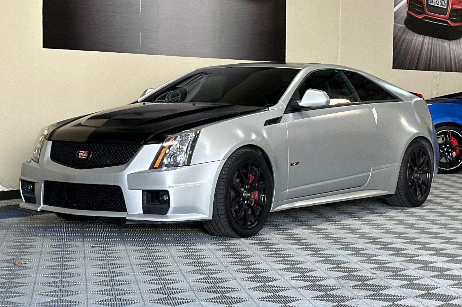 Used 2013 Cadillac CTS V RWD image 8