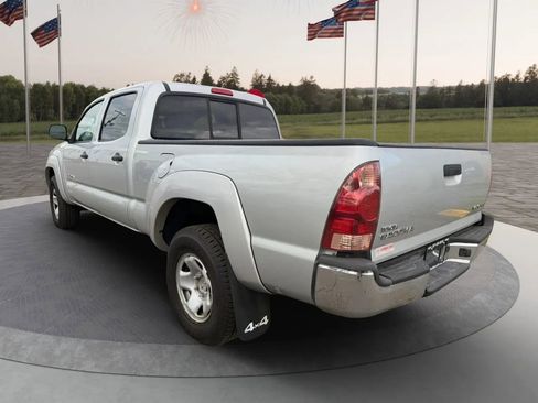 Used 2005 Toyota Tacoma 4x4 Double Cab image 4