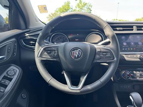 Used 2022 Buick Encore GX Essence FWD image 26