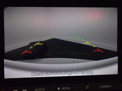 Certified 2025 Nissan Pathfinder SV FWD image 38
