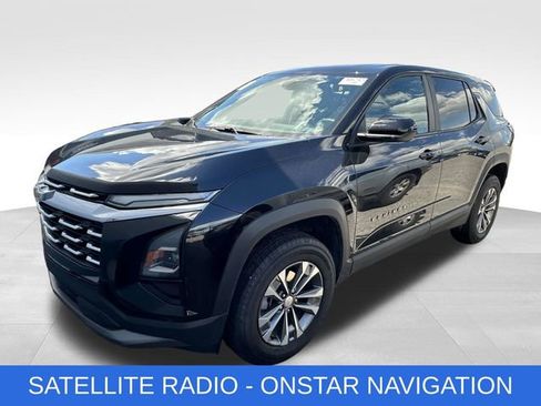 Used 2026 Chevrolet Equinox LT FWD image 4