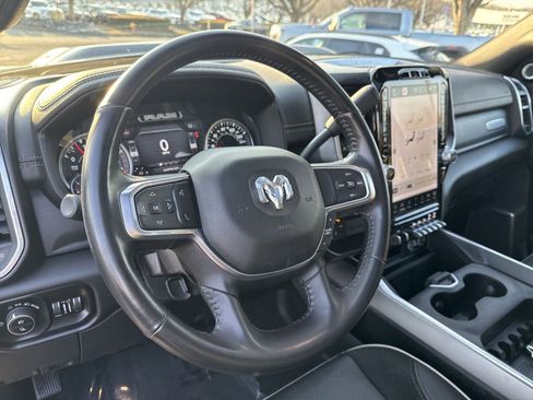 Used 2024 RAM 2500 Laramie w/ Night Edition image 15