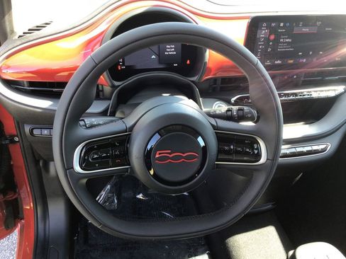 Used 2024 FIAT 500 e (RED) image 30