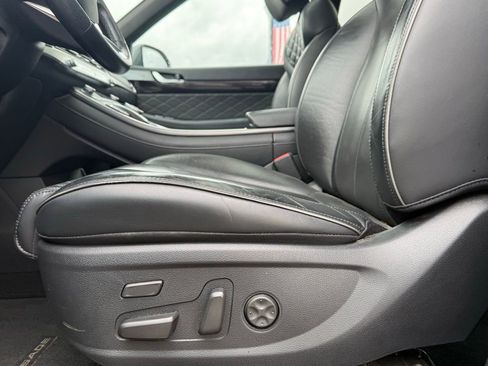 Used 2020 Hyundai Palisade Limited image 10