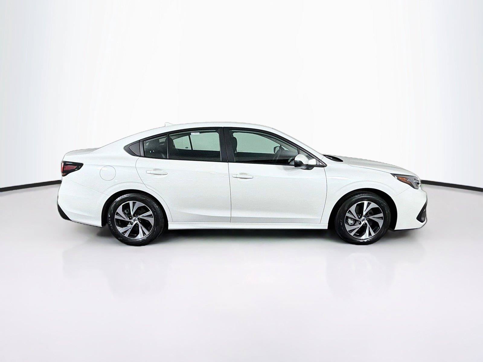 Used 2025 Subaru Legacy Premium AWD/4WD image 12