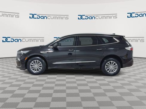 Used 2023 Buick Enclave Essence w/ LPO, Floor Liner Package FWD image 5
