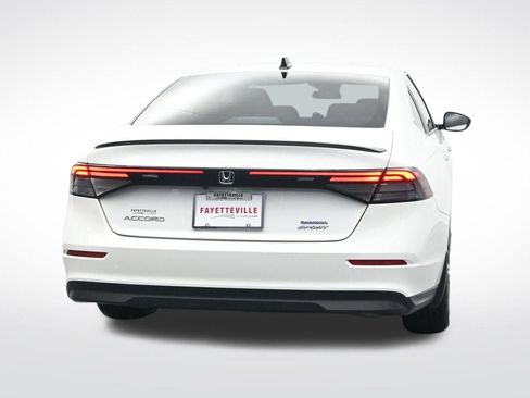 Used 2024 Honda Accord Sport image 7