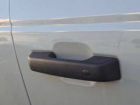 Used 2024 Ford Bronco Black Diamond AWD/4WD image 32