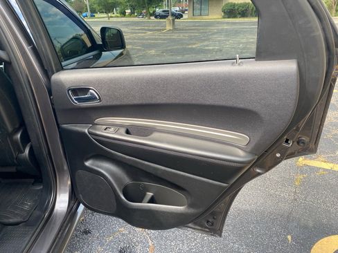 Used 2015 Dodge Durango Limited w/ Premium Group image 28