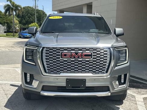 Used 2023 GMC Yukon Denali AWD/4WD image 4