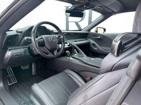 Used 2022 Lexus LC 500 Convertible w/ Touring Package RWD image 2
