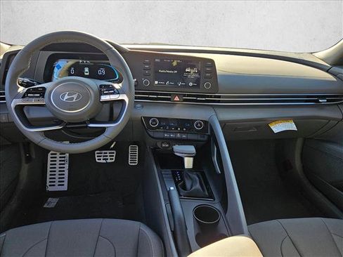 New 2025 Hyundai Elantra Sport image 14