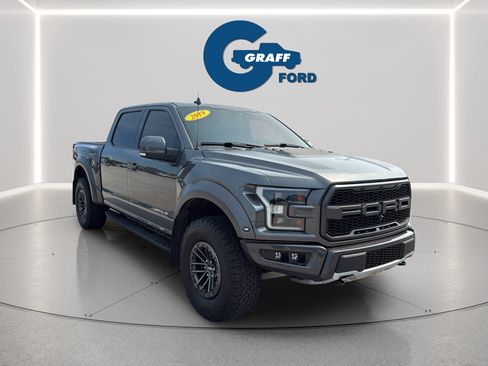 Used 2019 Ford F150 Raptor w/ Equipment Group 802A Luxury AWD/4WD image 3