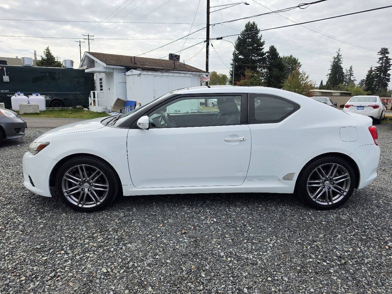 Used 2011 Scion tC FWD image 4