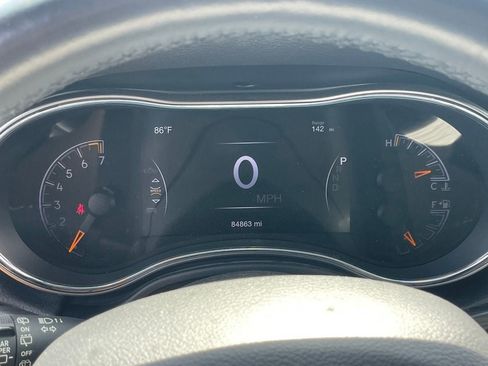 Used 2019 Jeep Grand Cherokee Limited X image 9