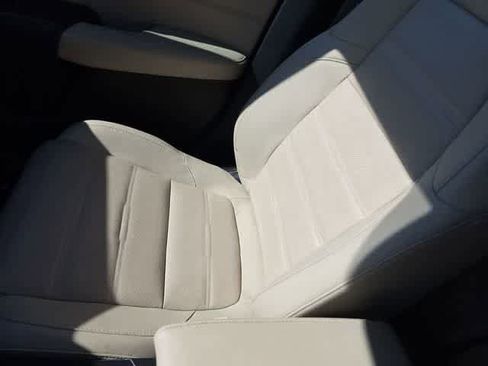 Certified 2019 Honda CR-V Touring image 46