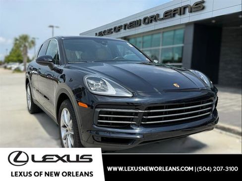 Used 2020 Porsche Cayenne AWD/4WD image 1