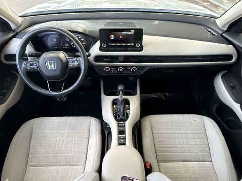 Used 2023 Honda HR-V LX image 24