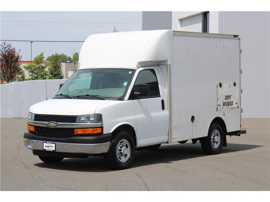Used 2015 Chevrolet Express 3500 RWD image 1