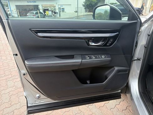 Used 2024 Honda CR-V Sport Touring image 8