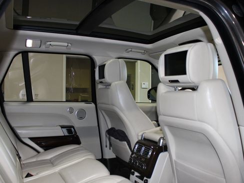 Used 2014 Land Rover Range Rover Supercharged AWD/4WD image 44