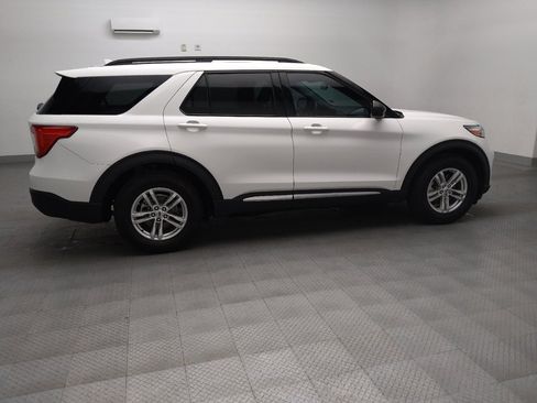 Used 2022 Ford Explorer XLT w/ Equipment Group 202A RWD image 10
