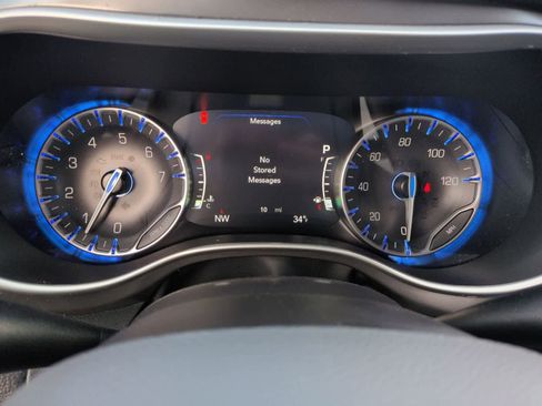 New 2026 Chrysler Pacifica Select image 23