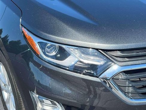Used 2018 Chevrolet Equinox LT FWD image 8
