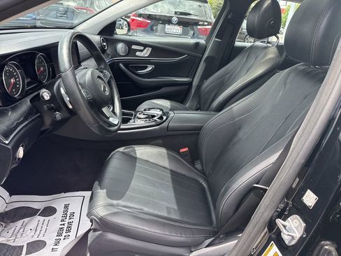 Used 2017 Mercedes-Benz E 300 w/ Premium 1 Package image 8