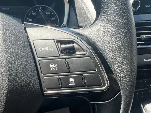 Used 2024 Mitsubishi Eclipse Cross SE AWD/4WD image 15