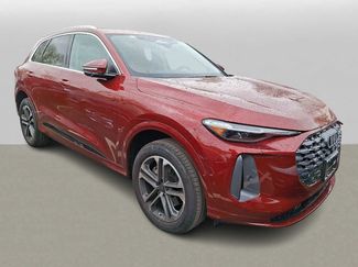 Certified 2025 Audi Q5 Premium Plus w/ Premium Plus AWD/4WD video 2