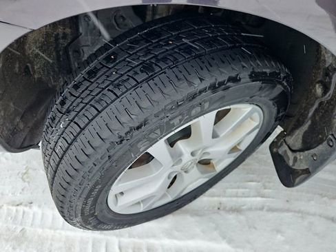 Used 2012 Nissan Rogue SL image 16