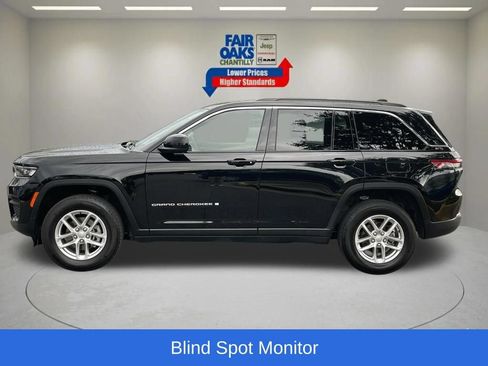 Used 2025 Jeep Grand Cherokee Laredo X w/ Luxury Tech Group I AWD/4WD image 7