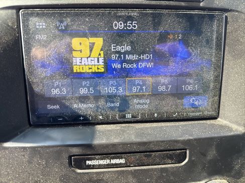 Used 2017 Ford F150 XLT AWD/4WD image 25