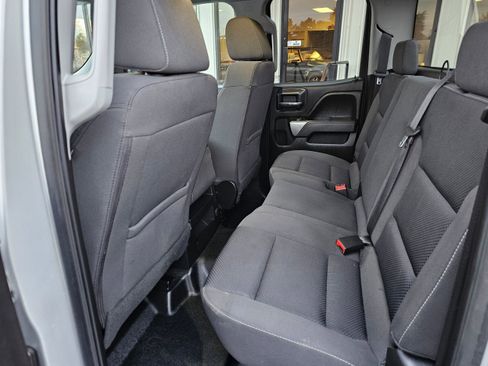 Used 2018 Chevrolet Silverado 1500 LT image 15