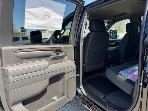 New 2026 GMC Sierra 2500 SLE w/ SLE Convenience Package AWD/4WD image 11